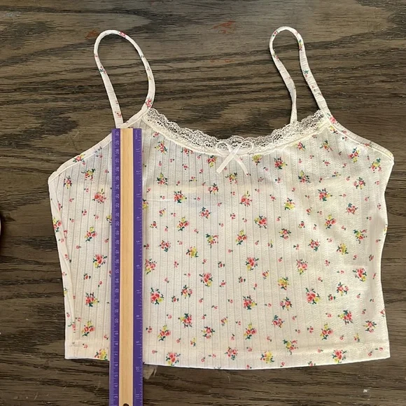 SHEIN CROP TOP SZ M - Picture 3 of 9